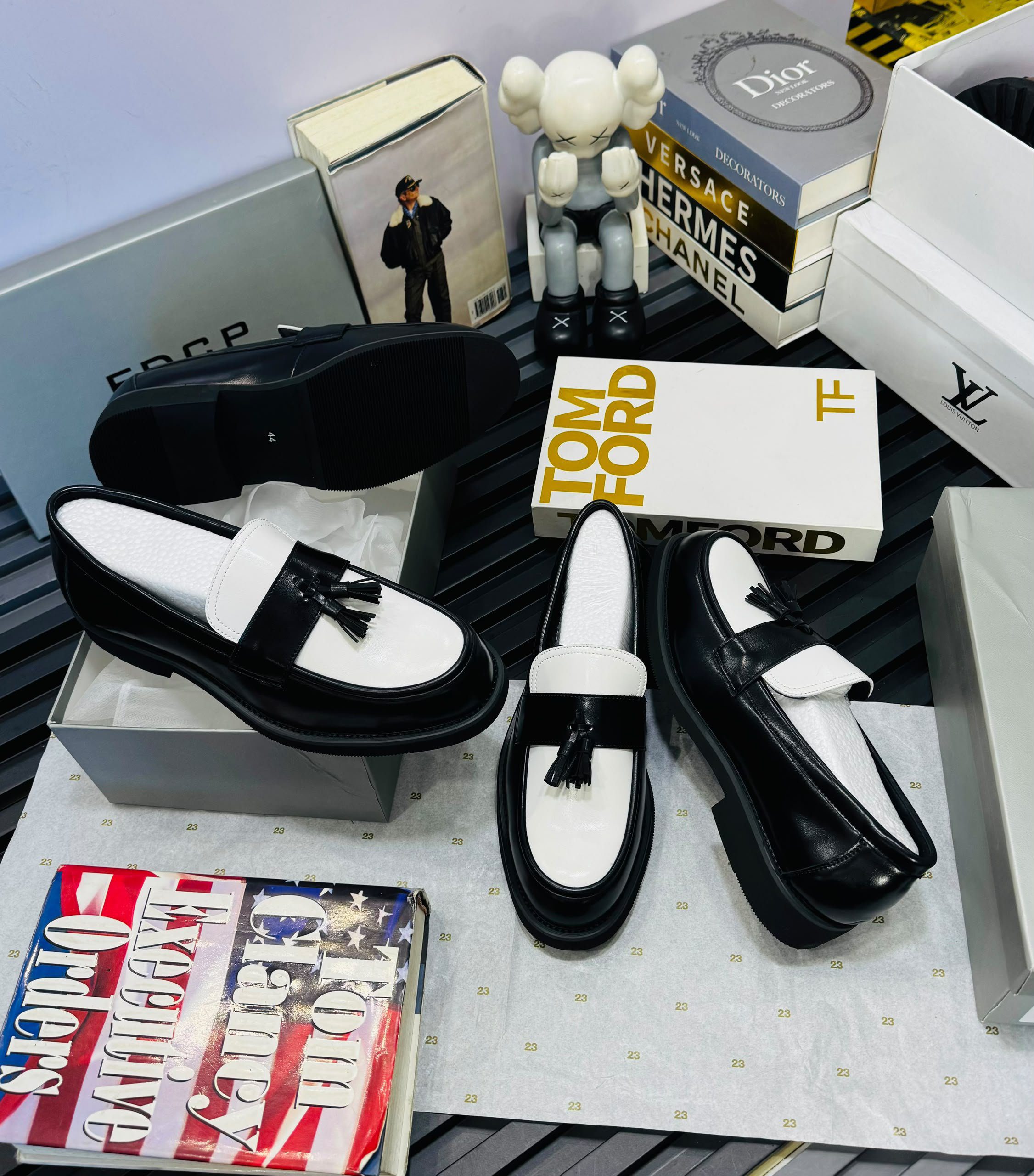 Two-Tone Tassel Loafers