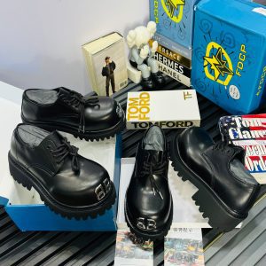 Balenciaga Chunky Platform Steel-Toe BB Emblem Derbies