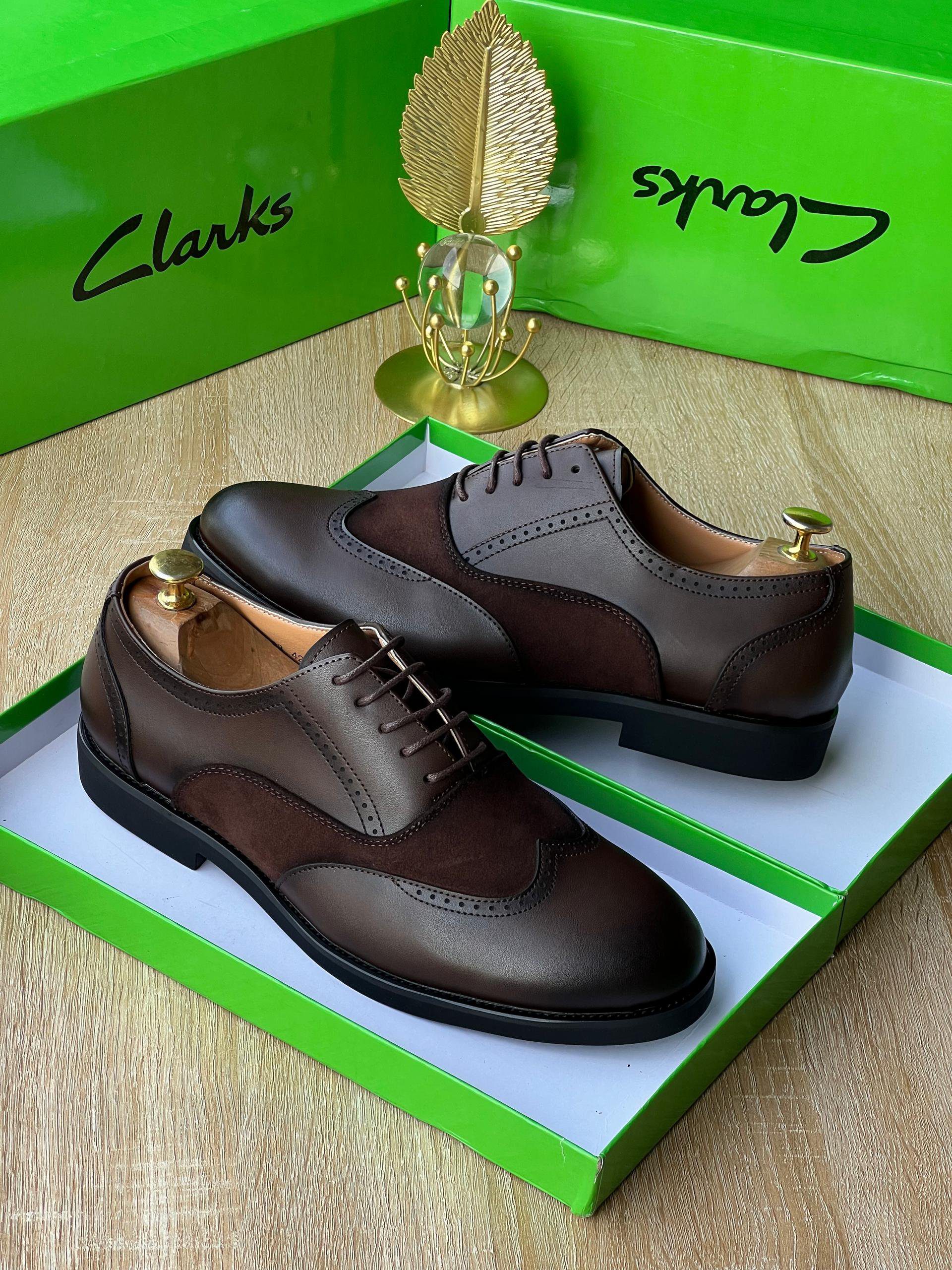 Clarks Two-Tone Suede & Leather Wingtip Brogues / Derby