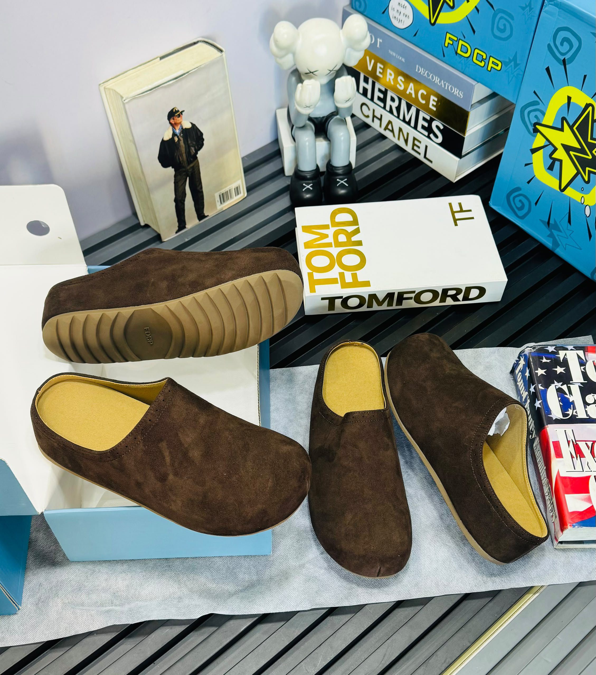 Suede Backless Slip-On Mules / Clogs