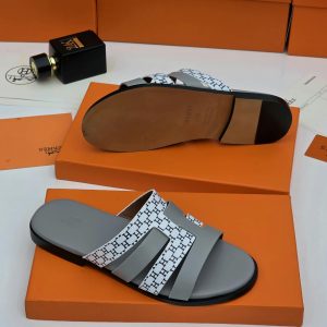 Hermès Izmir Graphic Monogram Pam Slippers