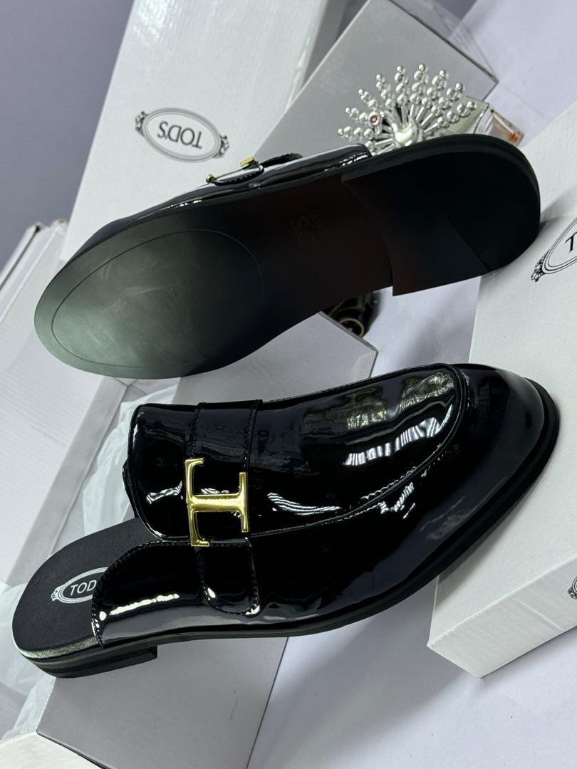 Patent Leather Mules | Half-shoe - Image 2
