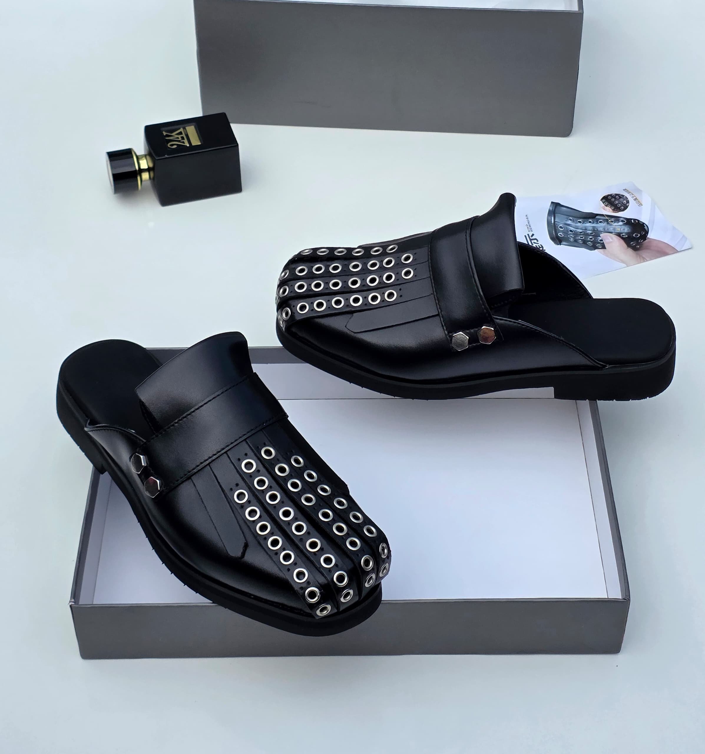 Studded Leather Half-shoe | Mules