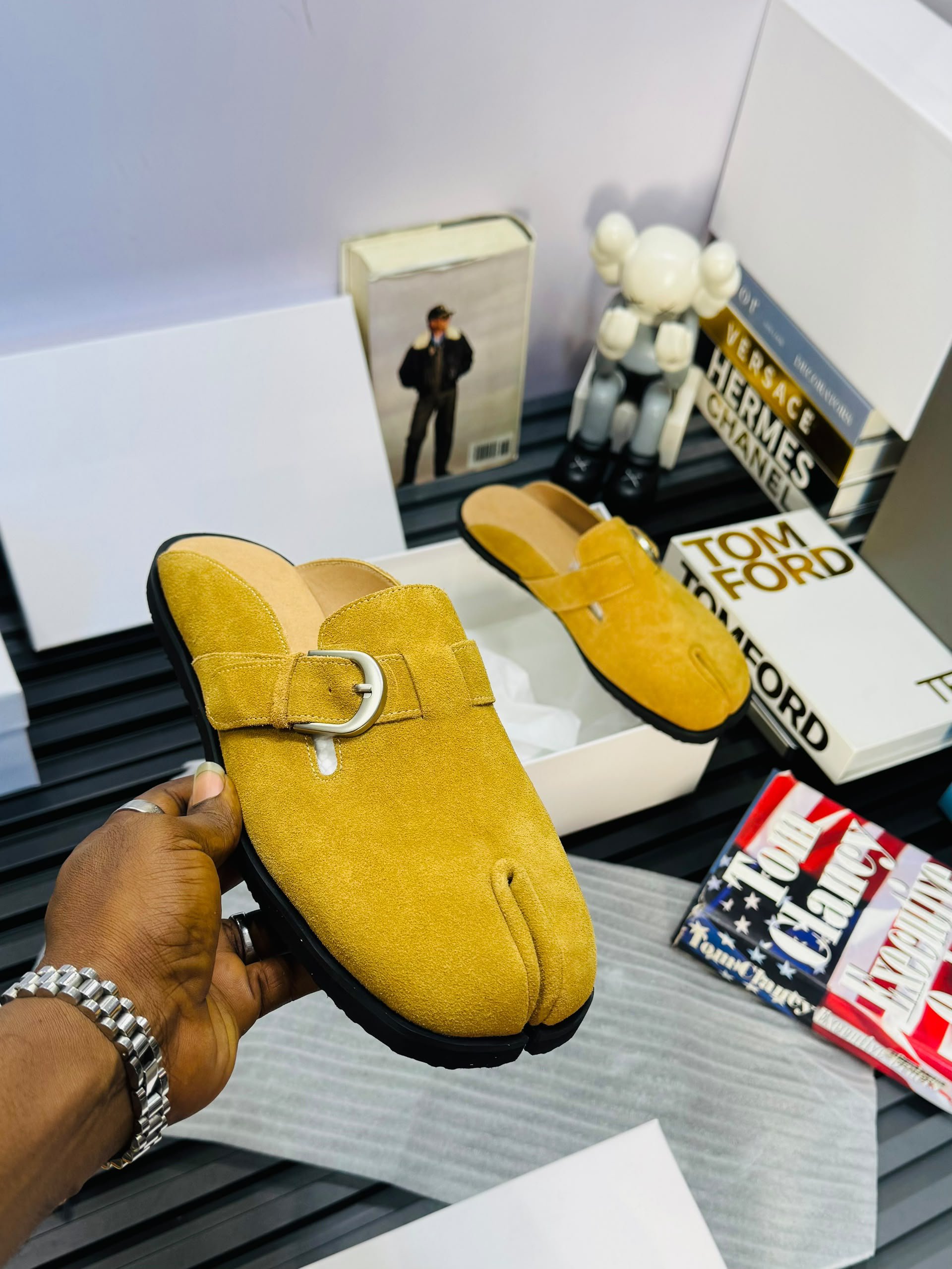 Tabi Buckled Suede Mule Clogs / Slip-On Mules - Image 2