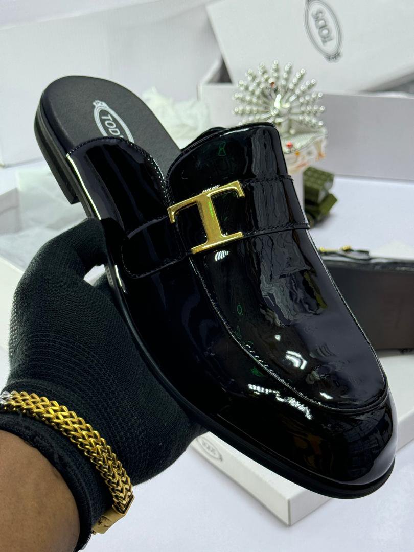 Patent Leather Mules | Half-shoe