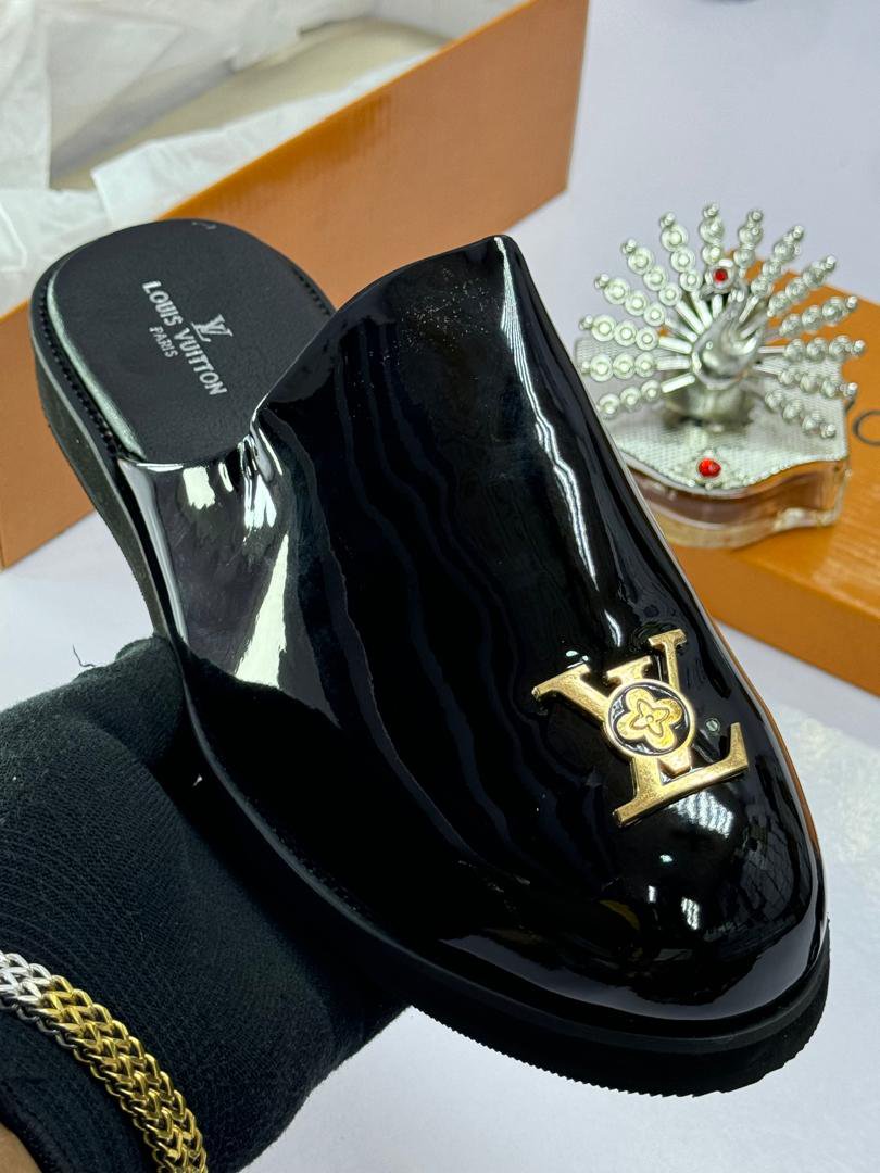 Patent Leather Mules | Half-shoe