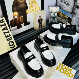 Two-Tone Contrast Leather Platform Loafers